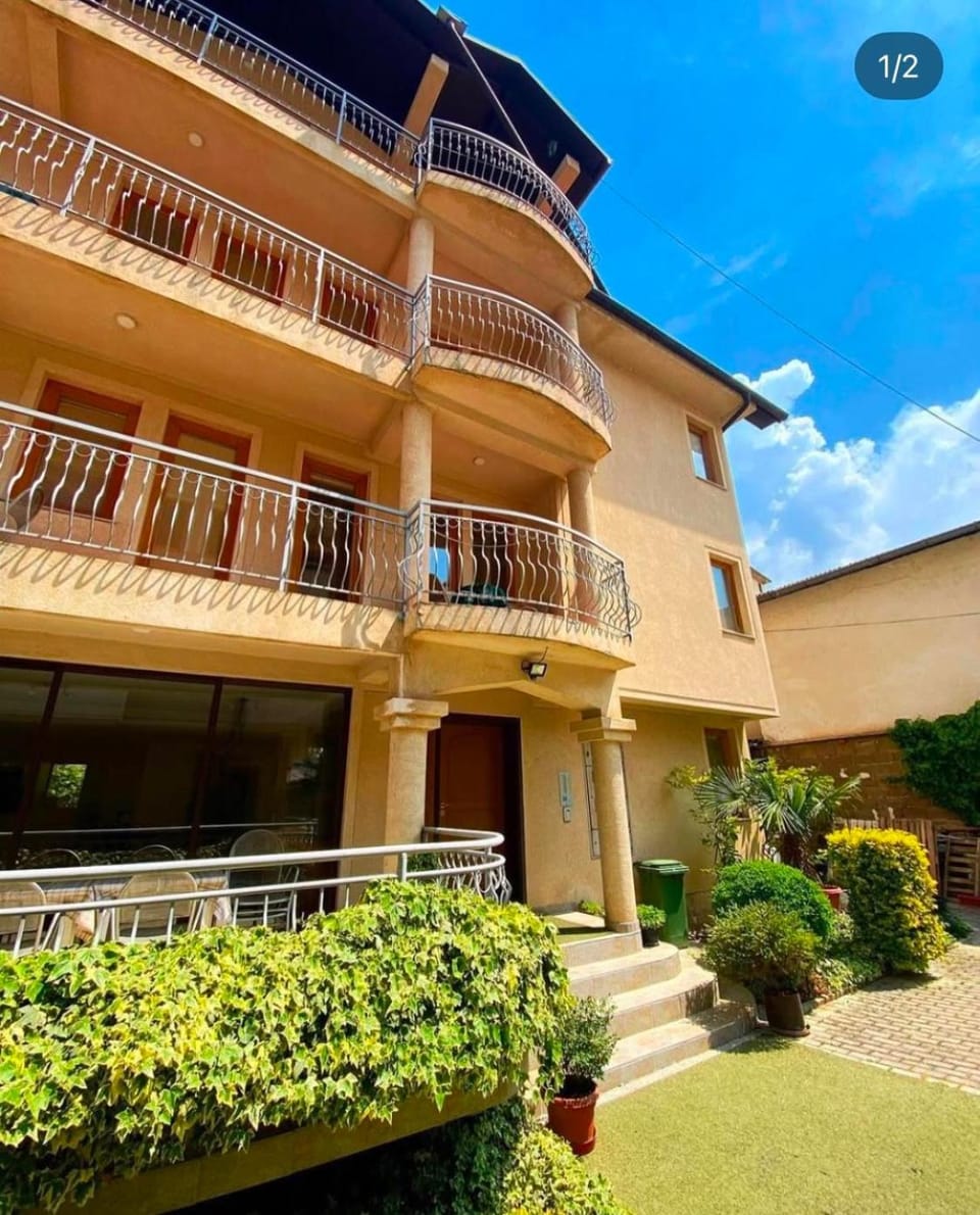 Elbini Apartment hotel in Ohrid