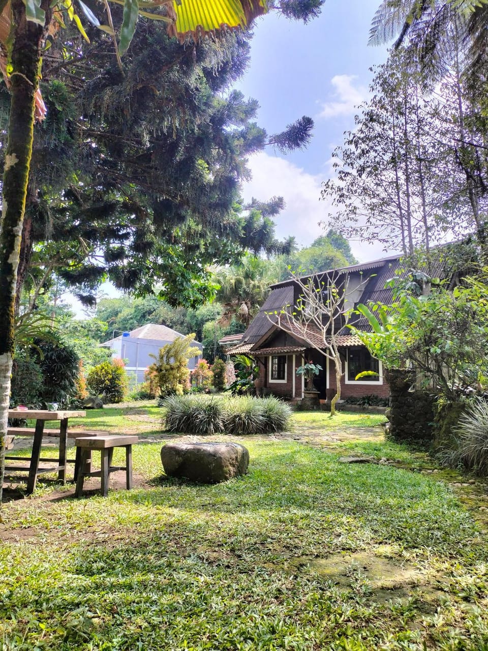 Tempuran Hills Villa Kaliurang Yogyakarta Bed and Breakfast in Special Region of Yogyakarta