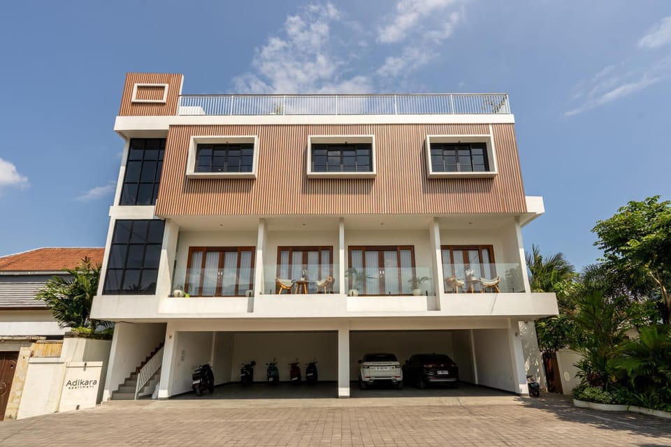 Property building, Day, Parking
