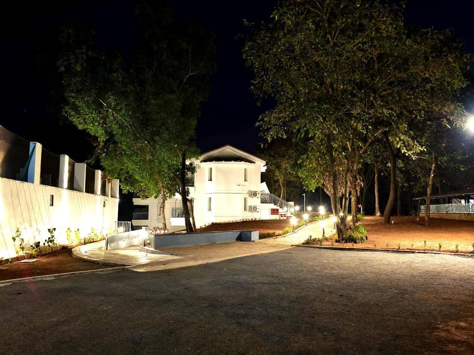 Garden, Garden view