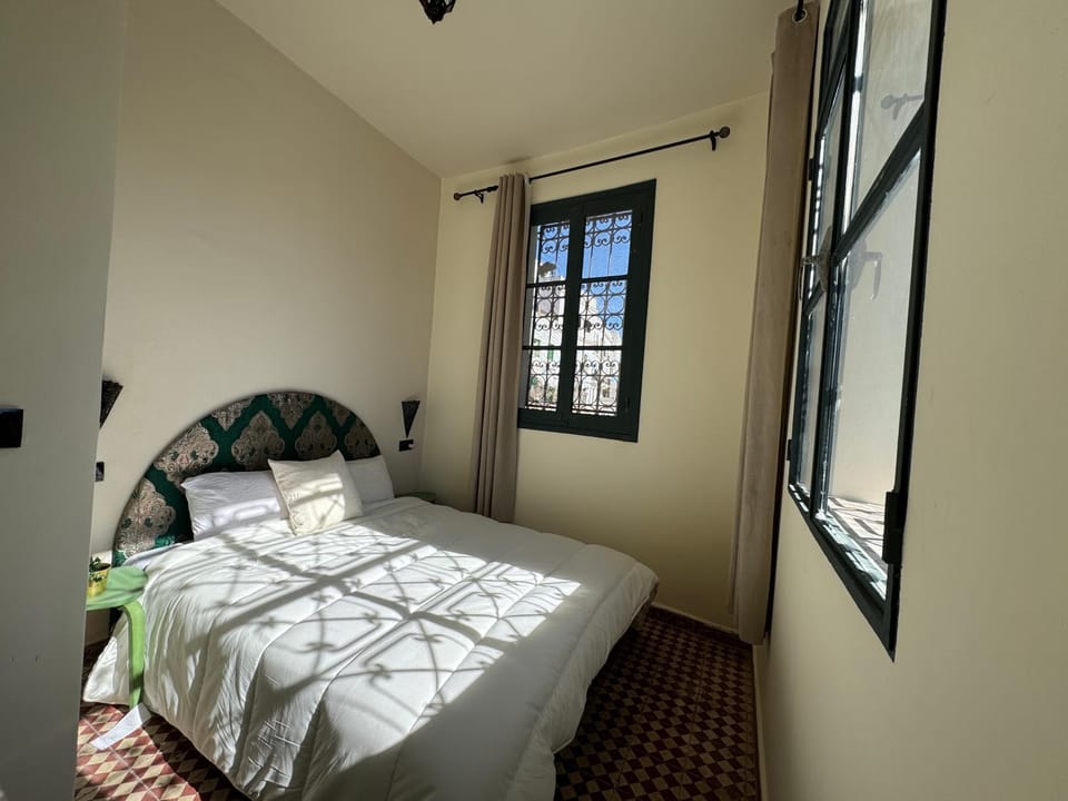Big Apartment in Central Medina 2BR ,view and Jacuzzi Tetouan Apartment in Tangier-Tétouan-Al Hoceima