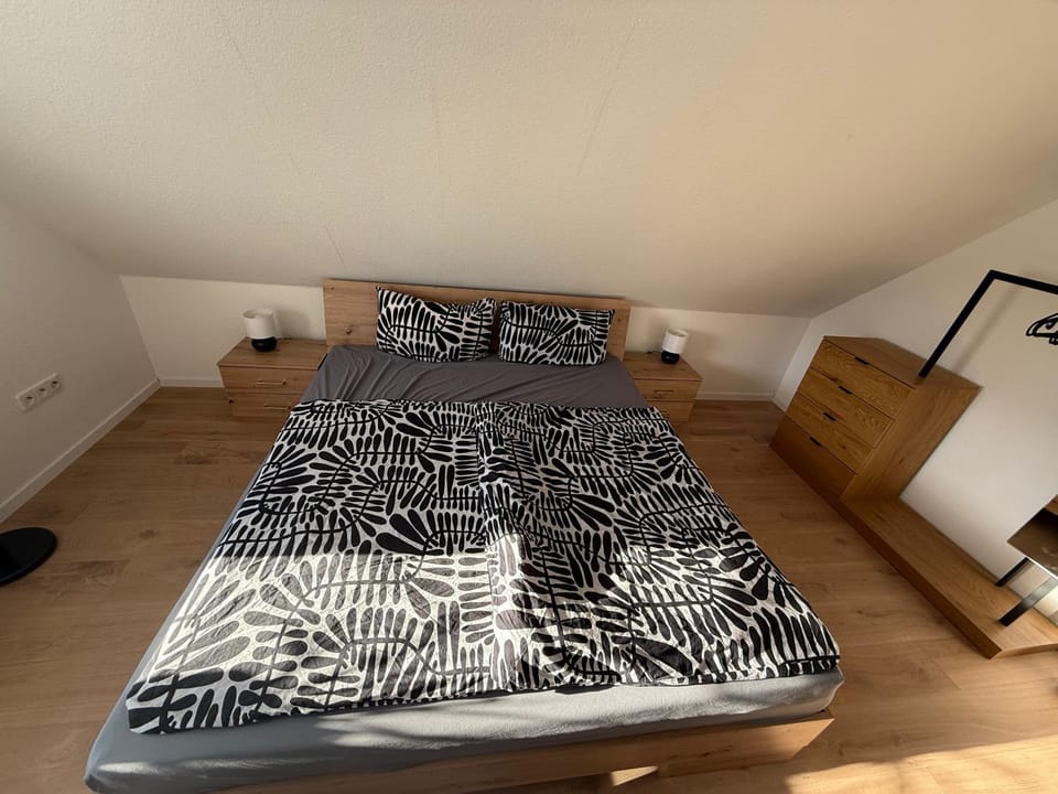 Living room, Bedroom