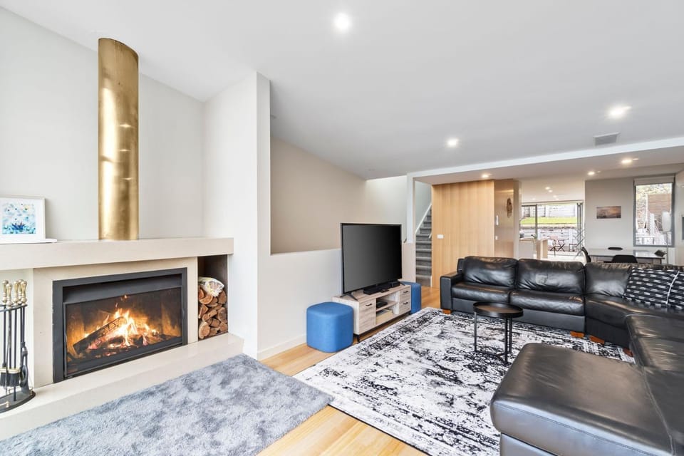 Beachfront 63 House in Lorne
