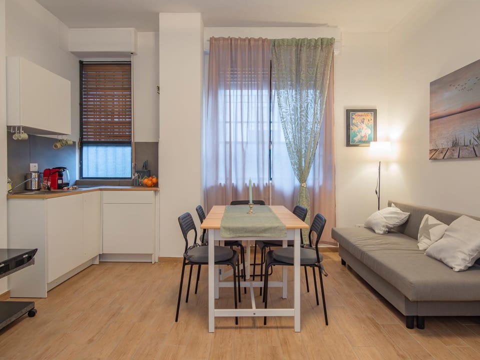 Luxury Apartment - Balbo 11 Mono Apartment in Milan
