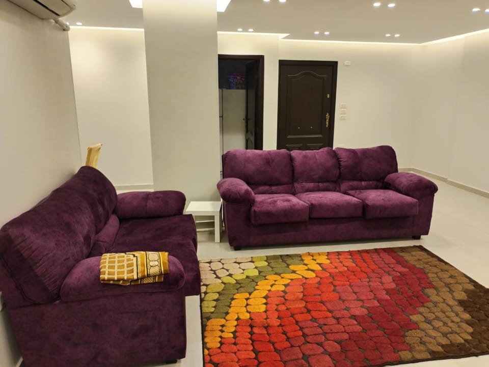 Apartment in Cairo , Mohandessin Apartment in Egypt