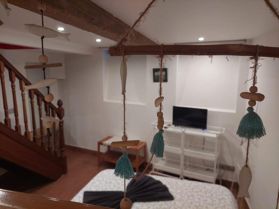TV and multimedia, Bedroom, towels