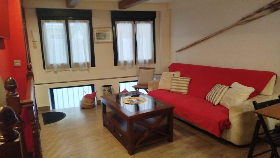 Living room, Lobby or reception