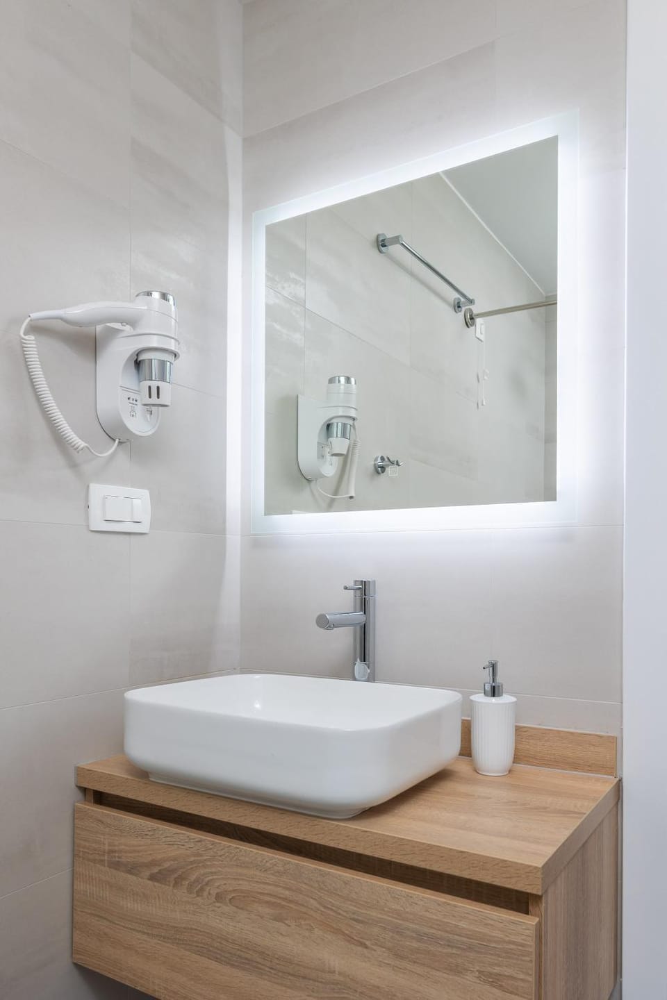 Villa Loriana Family Apartments Apartment in Makarska