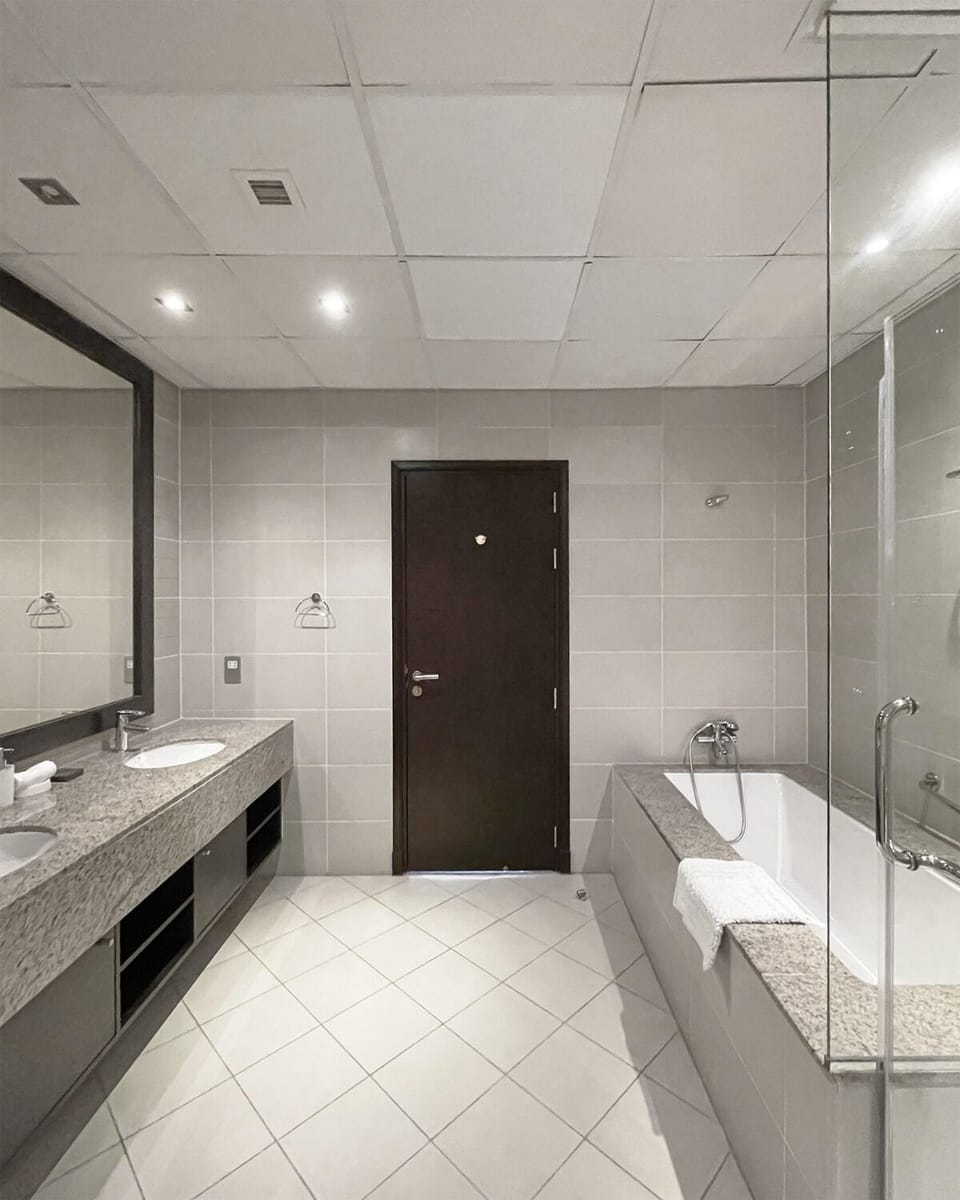 Cozy 1bdr in Royal Amwaj North Residences Apartment in Dubai