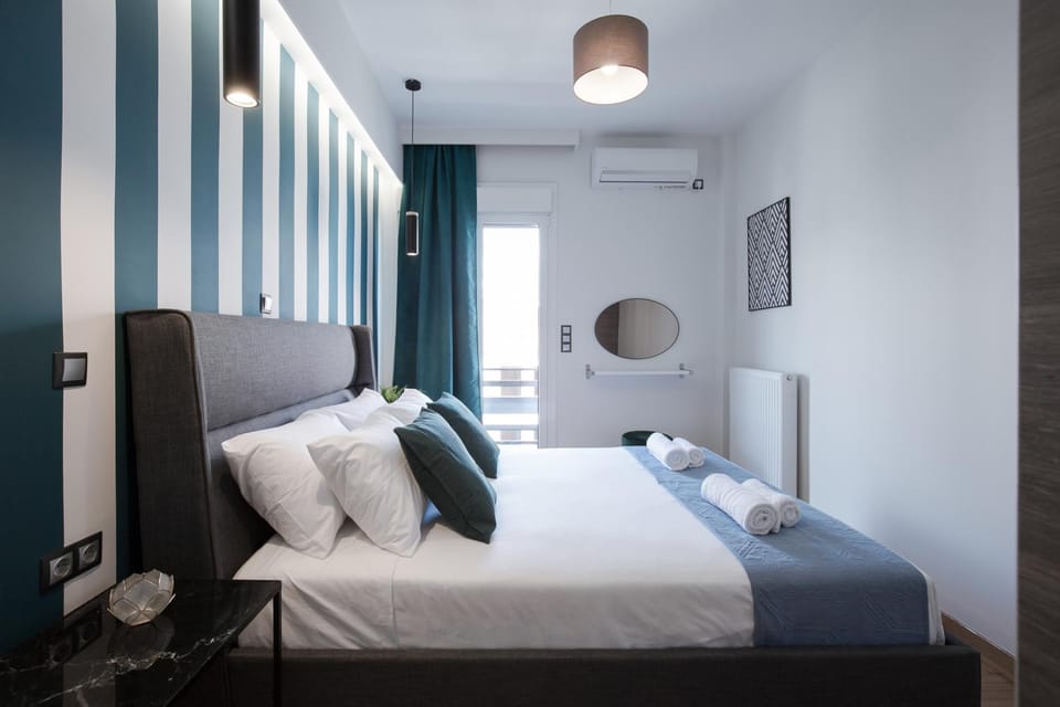 Modern 2BD very spacious apt next to metro station Apartment in Athens