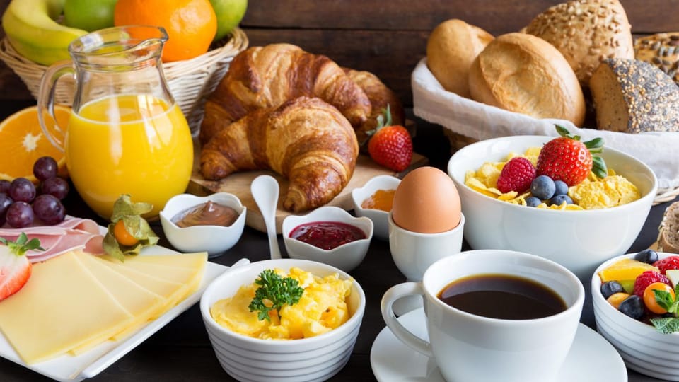 Breakfast, Buffet breakfast