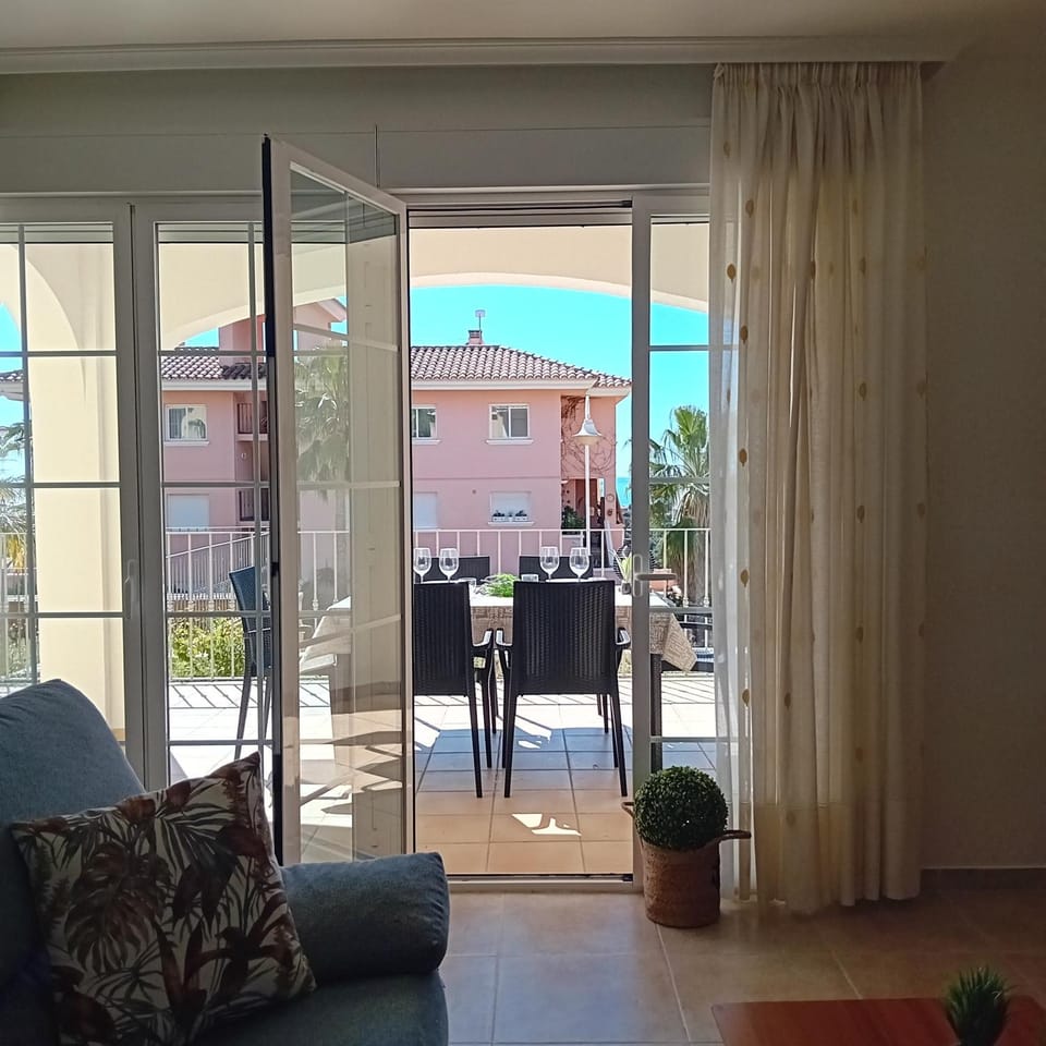 Property building, Nearby landmark, Natural landscape, Activities, View (from property/room), Balcony/Terrace, Hiking, Garden view, Mountain view, internet