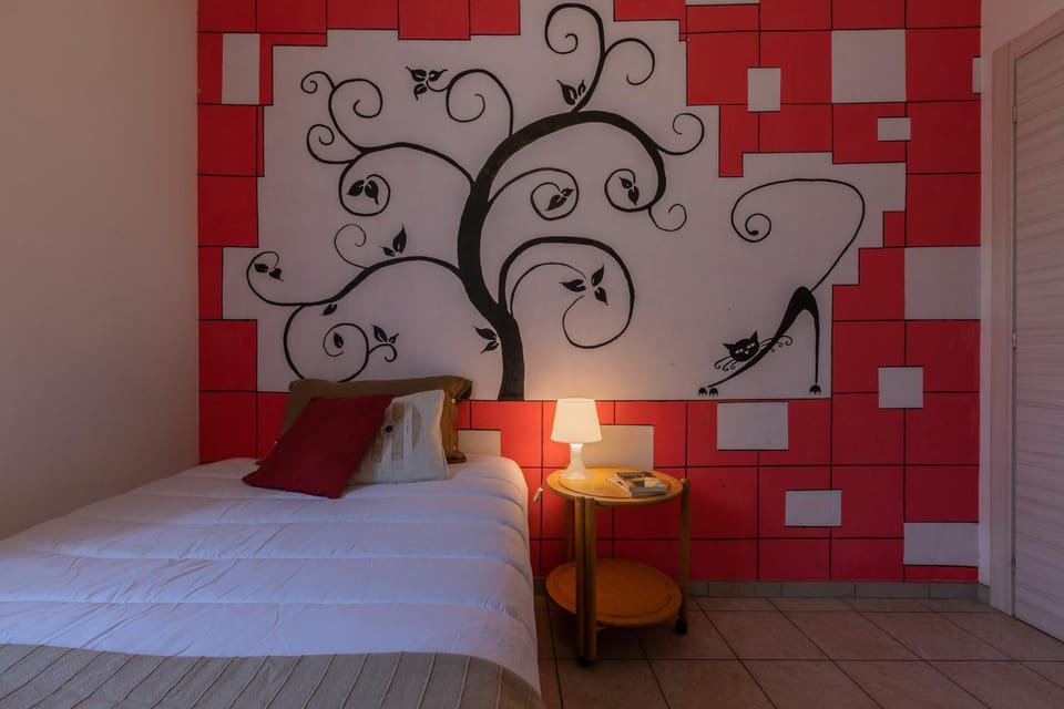 Bed, Bedroom