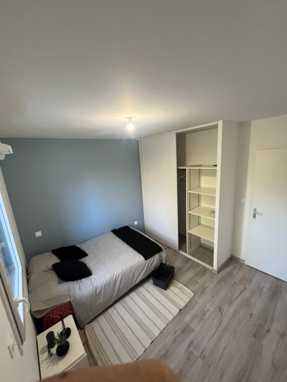 Bed, Bedroom, wardrobe