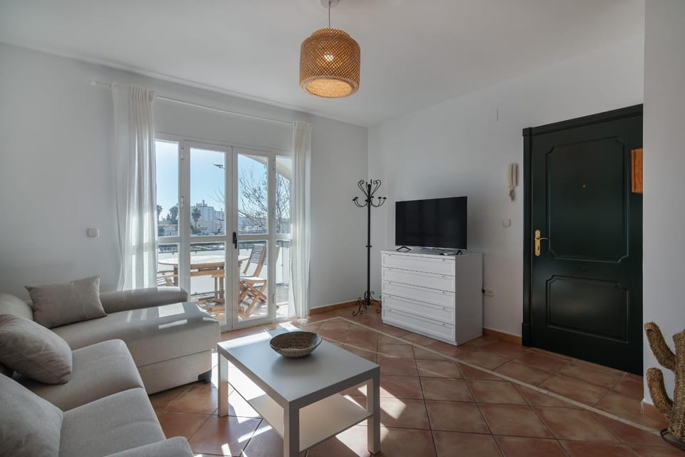 Communal lounge/ TV room, Living room