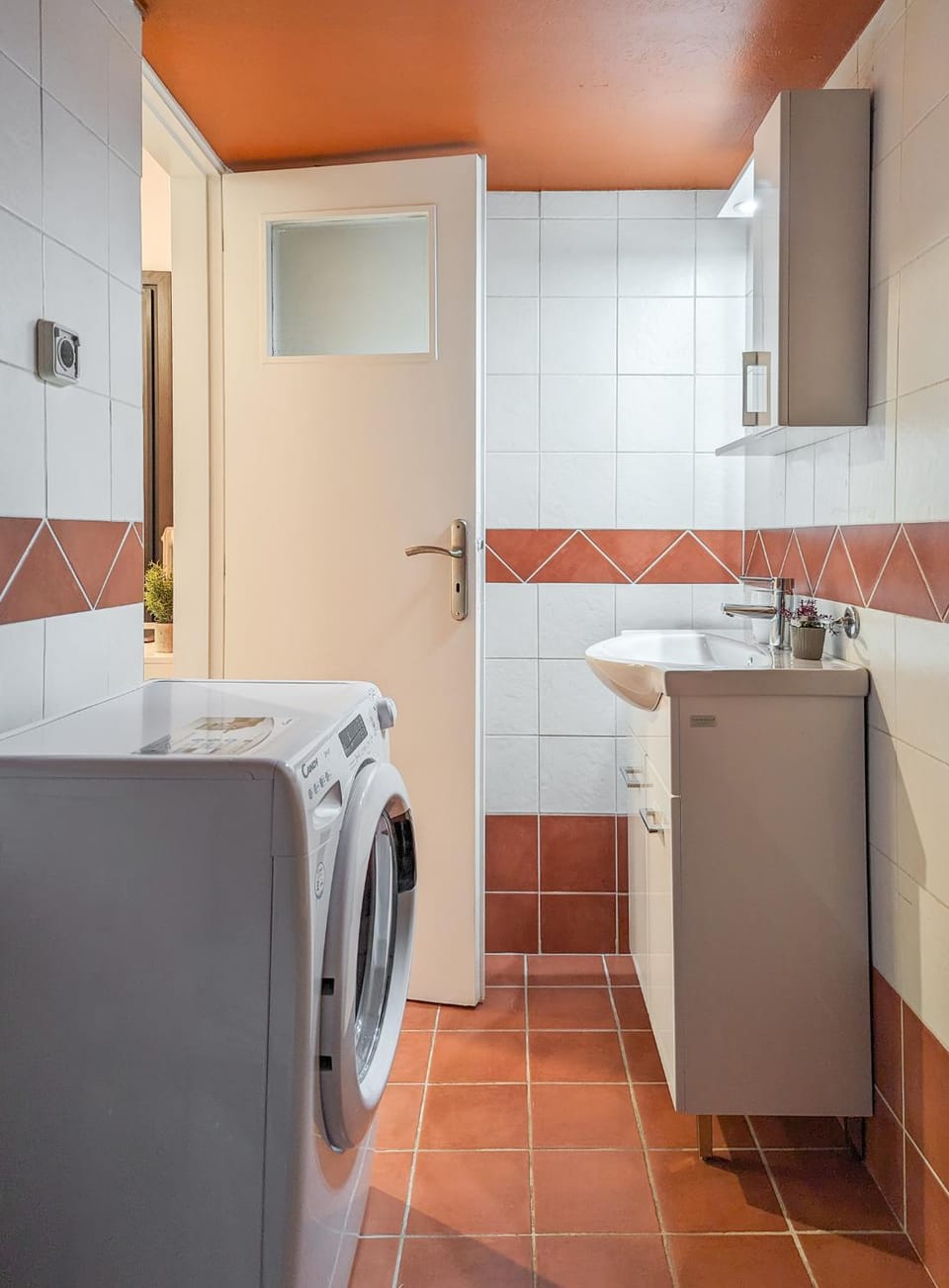 Cozy 1BD apt next to Kallimarmaro Stadium Apartment in Athens