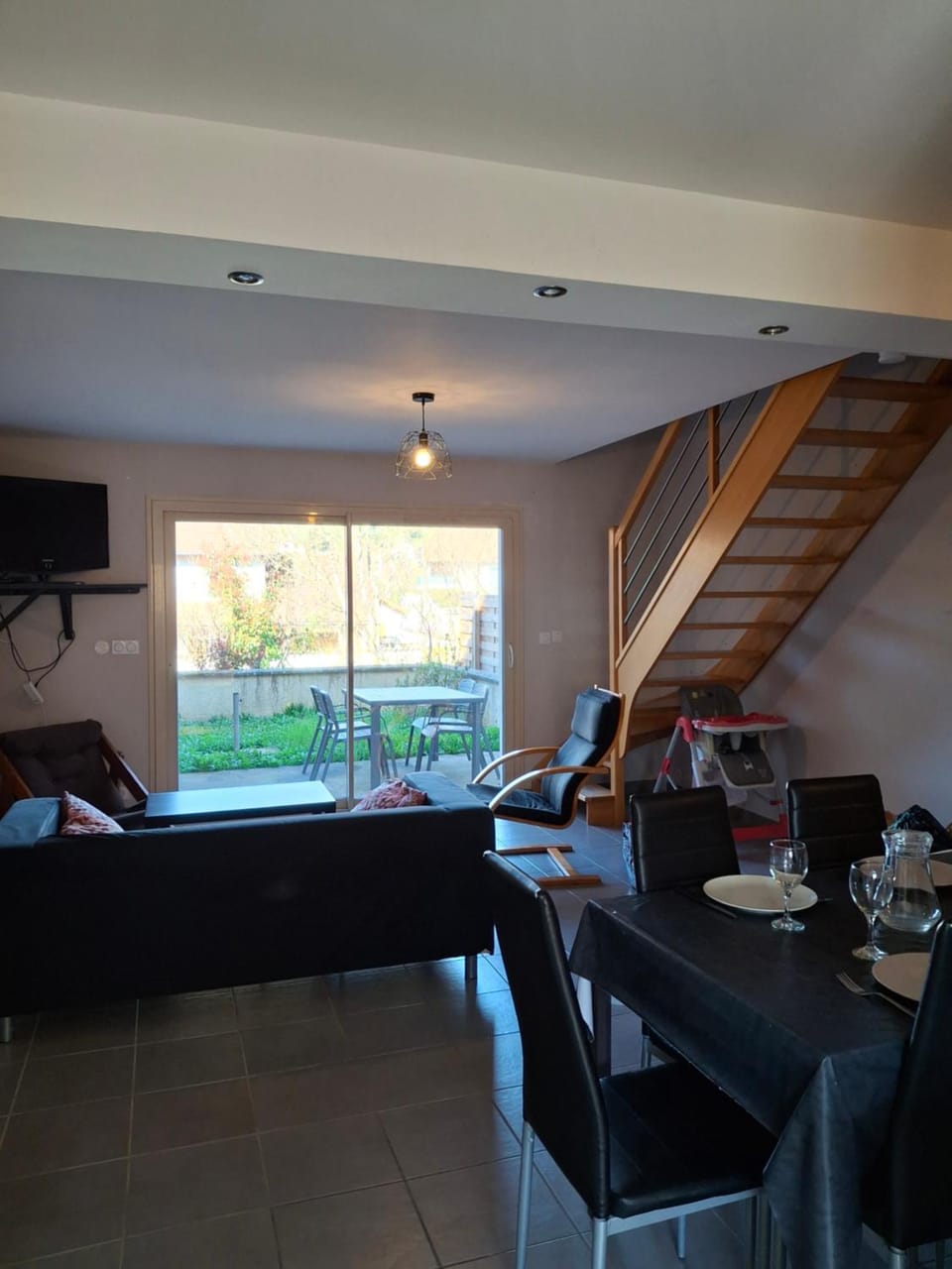 Living room, Dining area