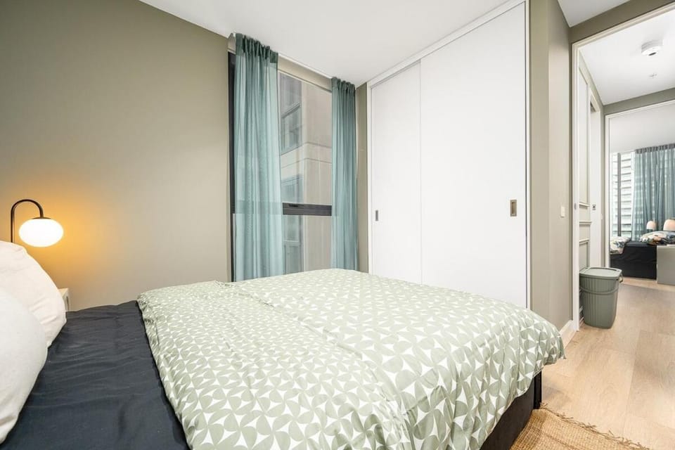 Luxe Southbank Retreat free car park, Pool Apartment in Southbank