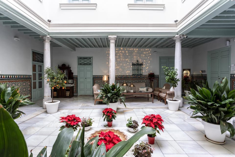 Patio, Facade/entrance, Lobby or reception, Area and facilities, Facility for disabled guests