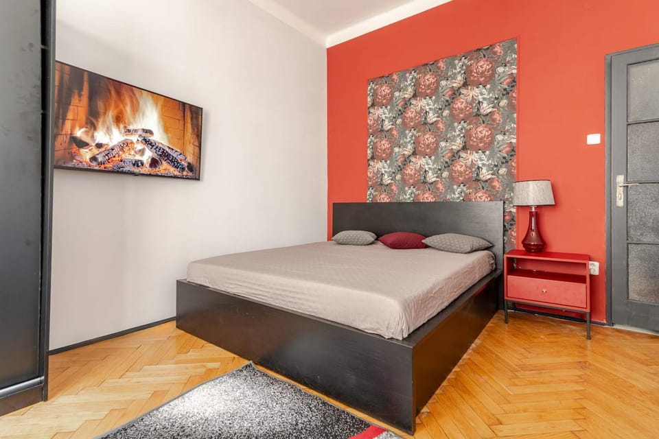 TV and multimedia, Bedroom