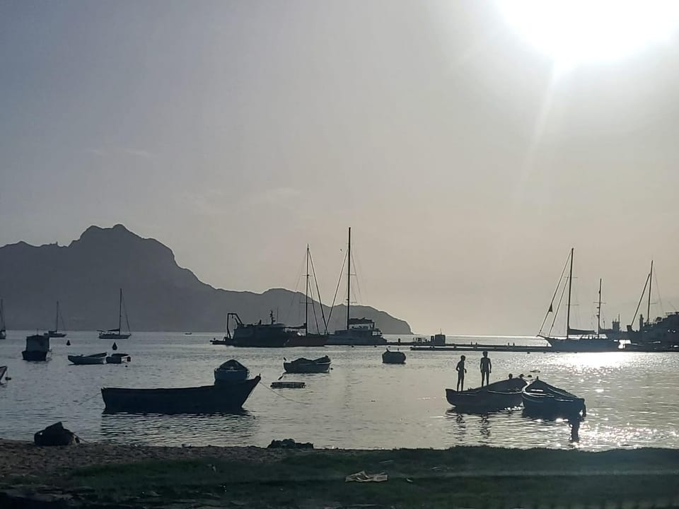 Nearby landmark, Restaurant/places to eat, Day, Natural landscape, Beach, Lake view, Mountain view, River view, Sea view, Swimming pool, Sunrise, Sunset