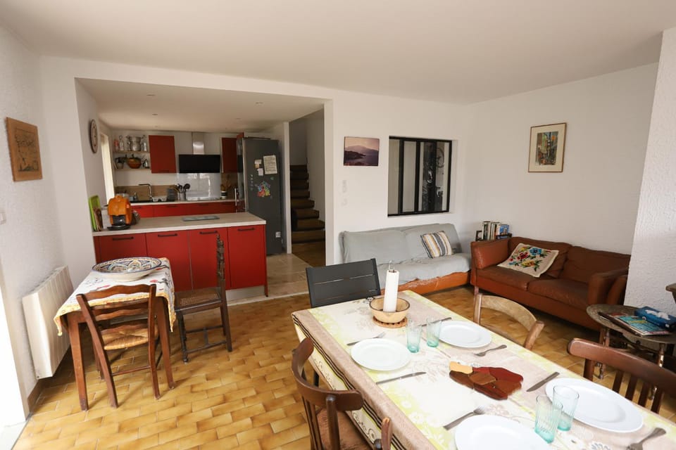St Cyprien grande maison familiale proche plage House in Saint-Cyprien