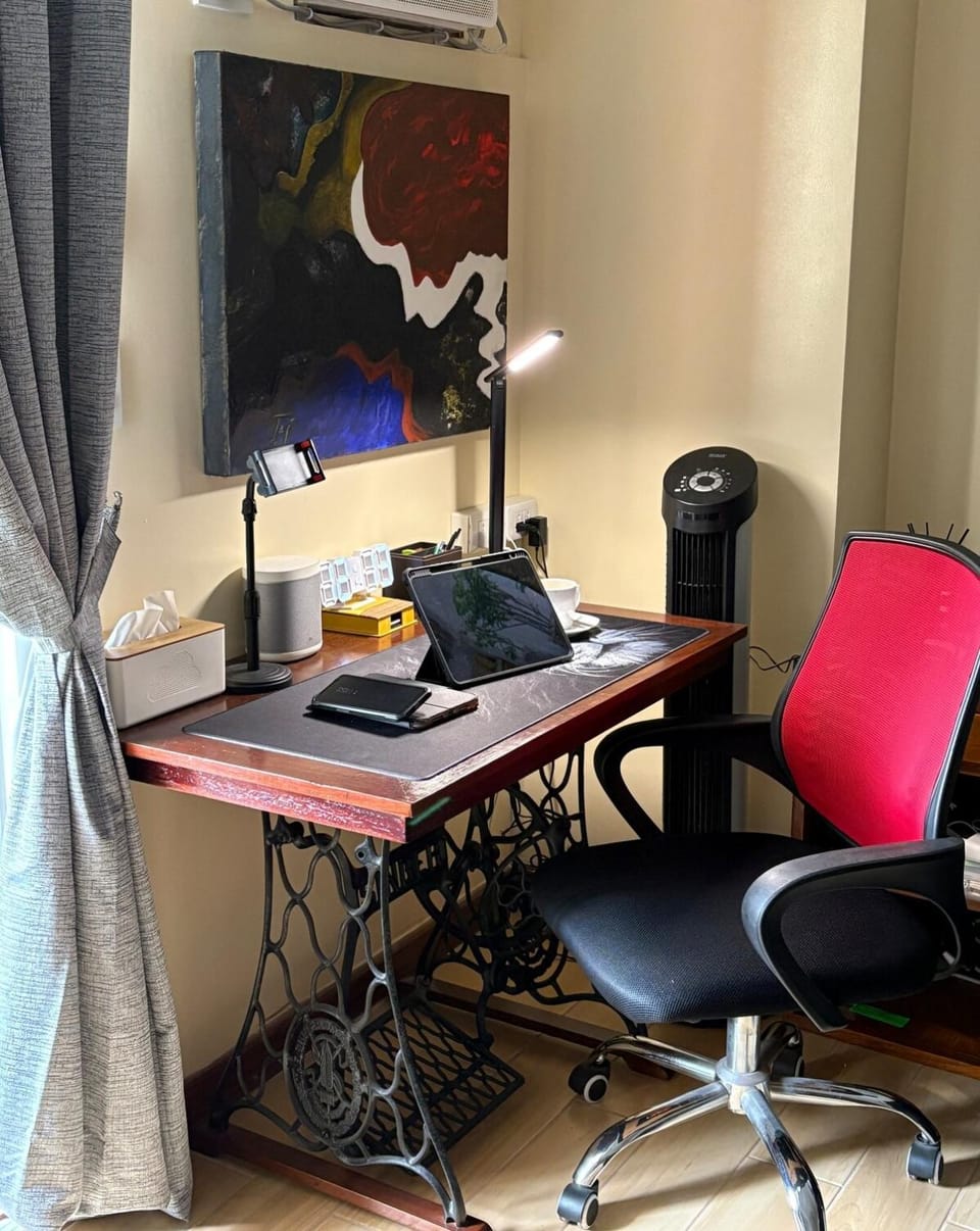 TV and multimedia, Dining area, hair dresser