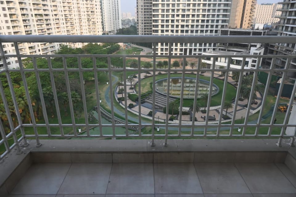 Balcony/Terrace, City view