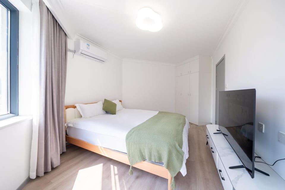 Today Homestay West Lujiazui Shanghai Hotel in Shanghai