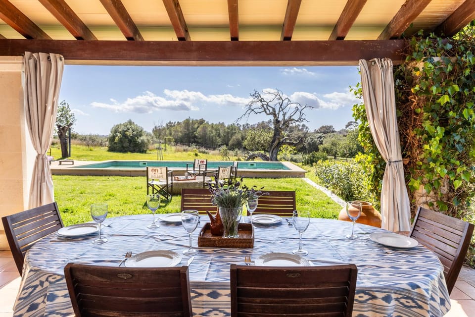 Patio, Natural landscape, Dining area, Garden view, Pool view