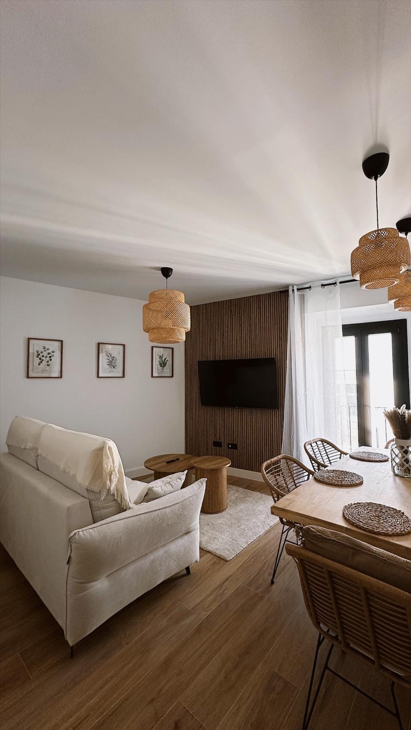 Communal lounge/ TV room, Living room, Lounge or bar