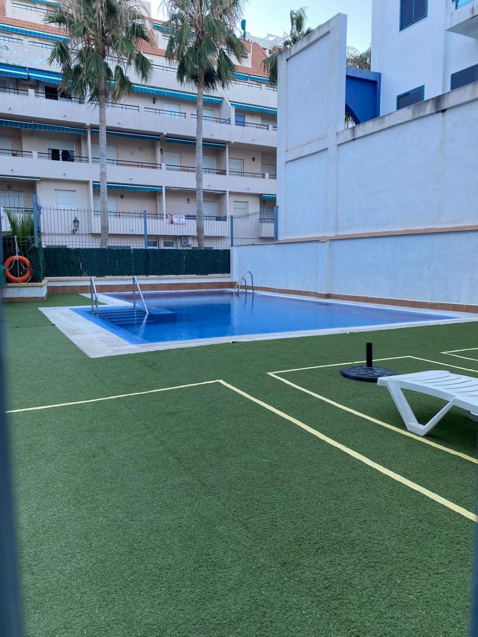 Swimming pool