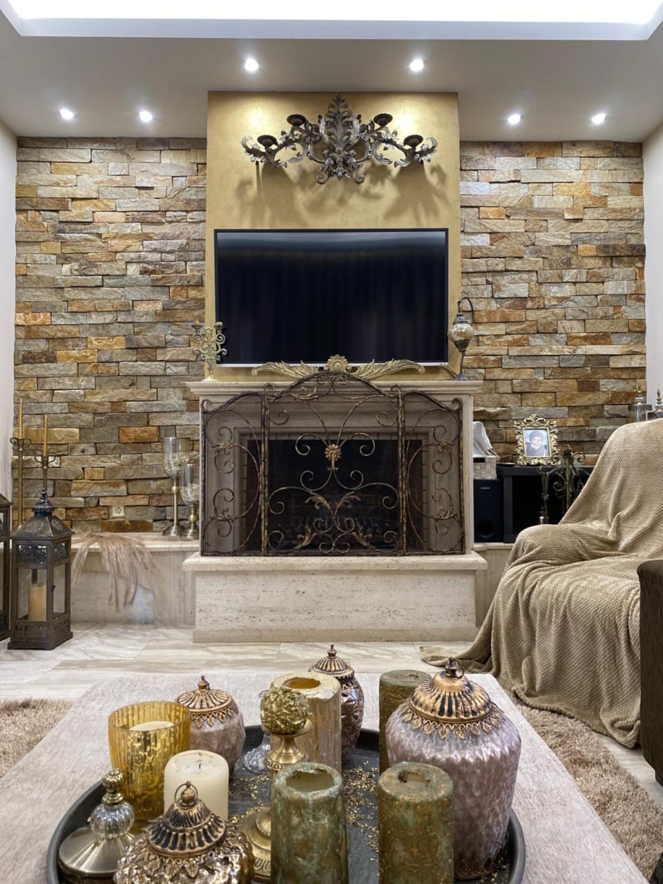 TV and multimedia, Living room, Seating area