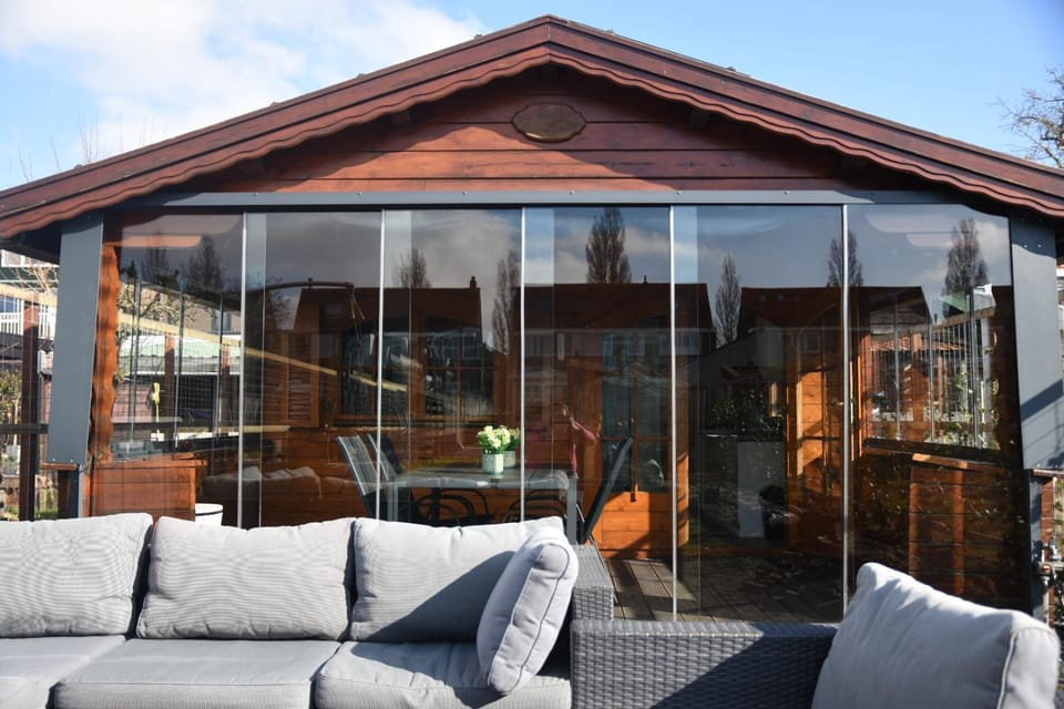 Property building, Balcony/Terrace