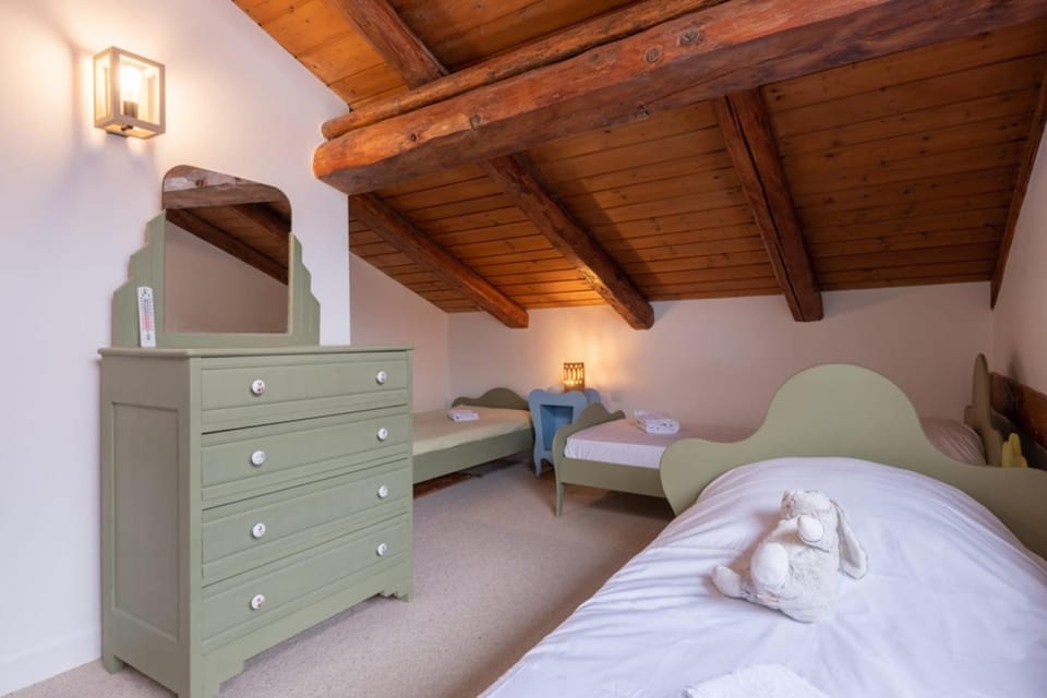 Beautiful appt with terrace in Chamonix Apartment in Les Houches