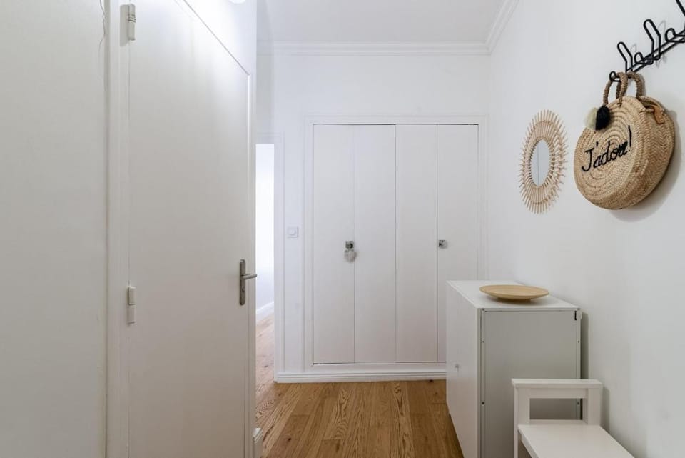 Le 37 - Hypercenter & Modern Apartment in Dijon