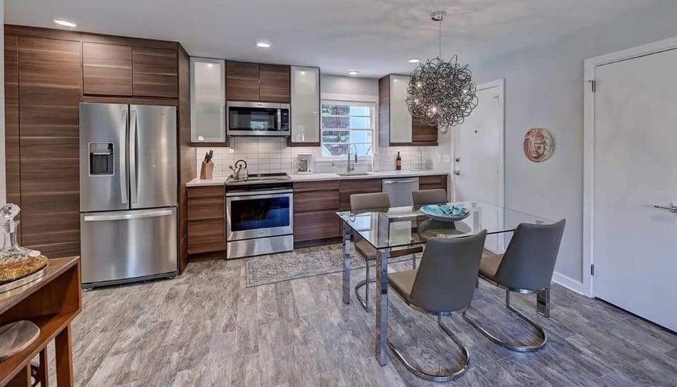 Spacious Conveniently Located 1BR in Myers Park House in Charlotte