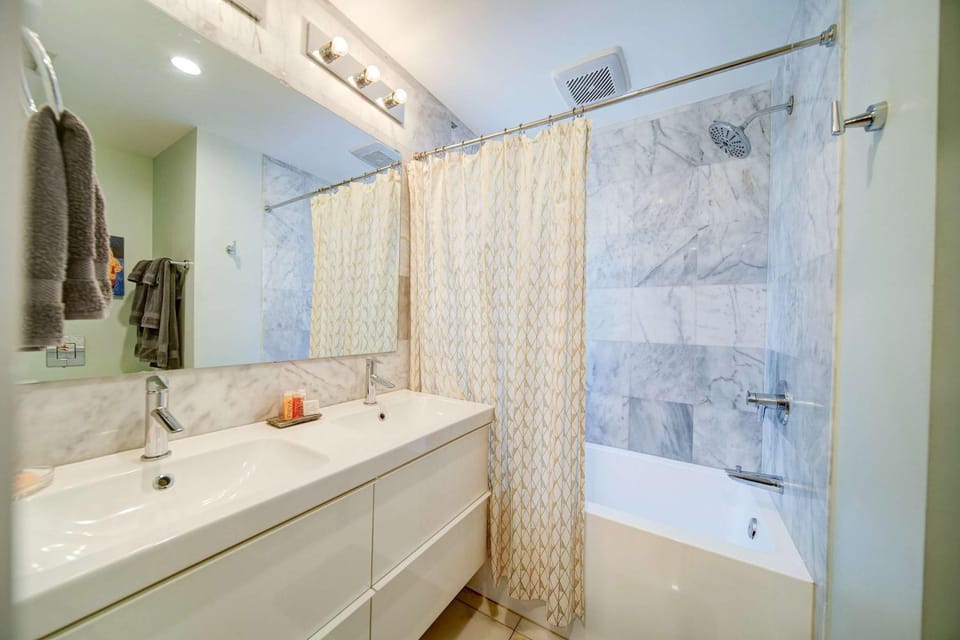 Chic and Relaxing 1BR in the Heart of Myers Park House in Charlotte