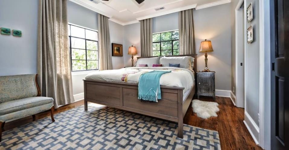 Beautifully Furnished Modern 2BR with Balcony House in Charlotte