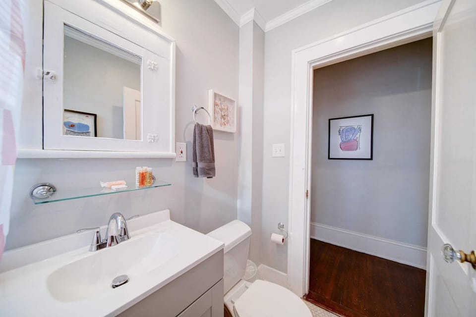 Retro 1BR in Elizabeth with Porch & Eclectic Design House in Charlotte