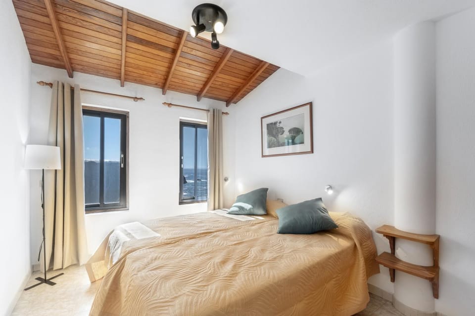 Property building, Living room, Bedroom