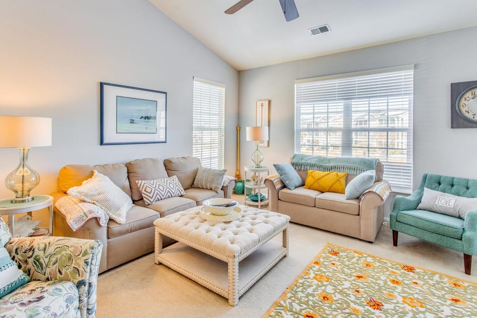 Golf, Swim & Explore: Sunset Beach Family Condo! House in Sunset Beach