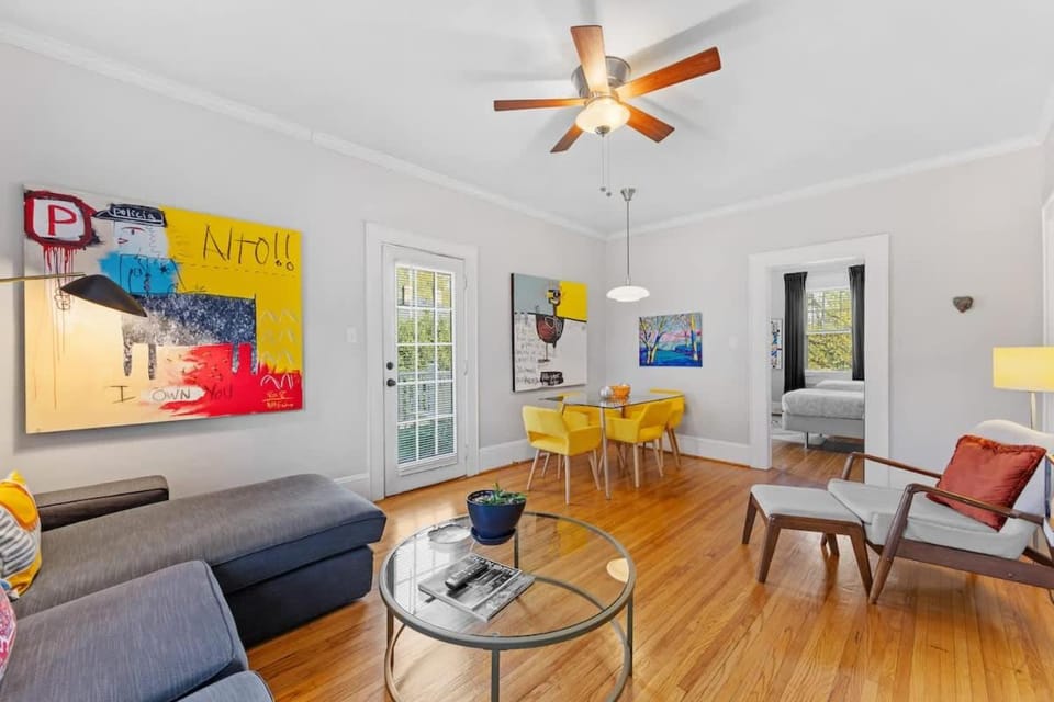 Bright and Restful 2BR near Uptown with Balcony House in Charlotte