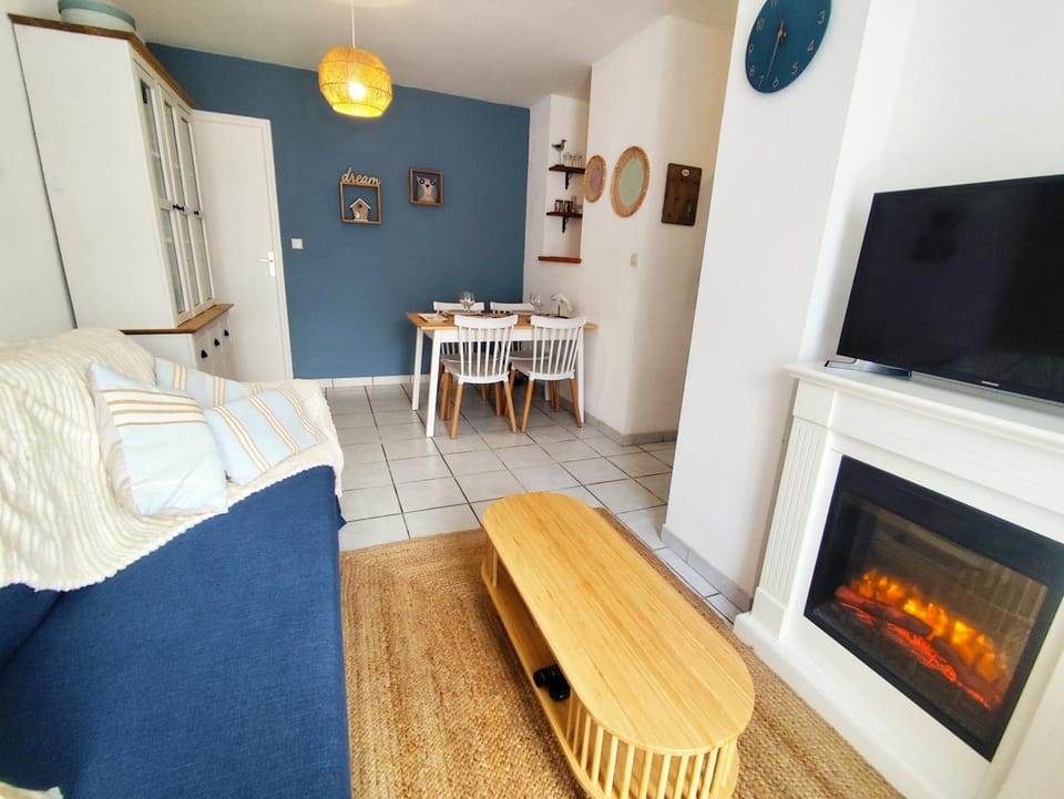 Entre mer et golf Appartement en rez de jardin avec parking Apartment in Fort-Mahon-Plage