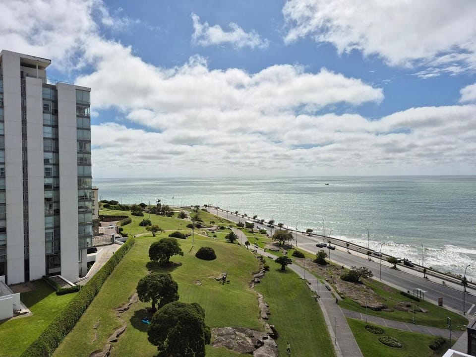 Neighbourhood, Natural landscape, Bird's eye view, Sea view