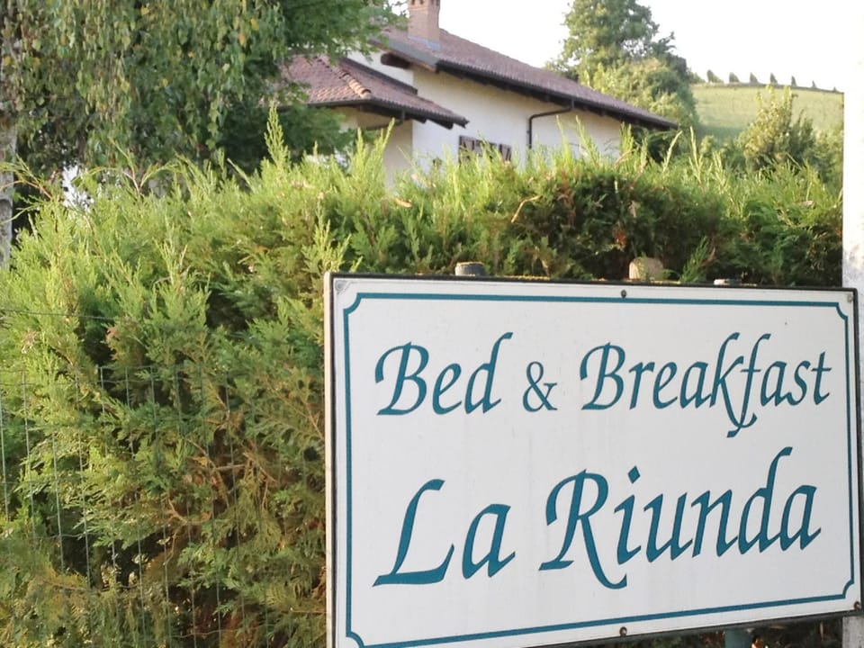 Property logo or sign, Garden