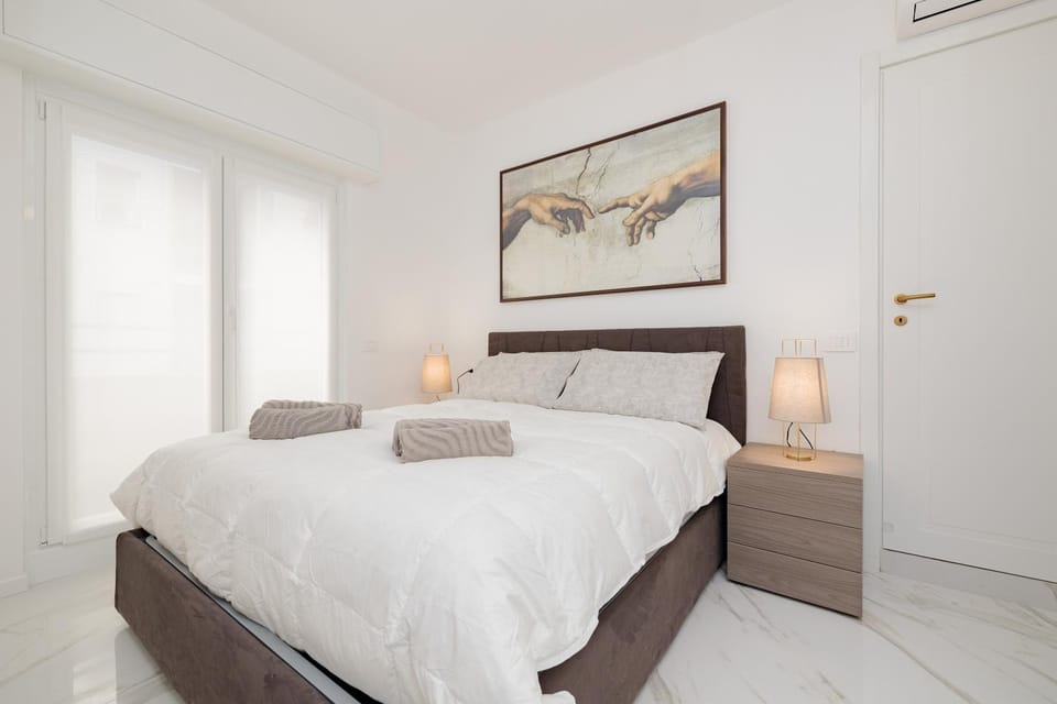 Bed, Photo of the whole room, Bedroom, air conditioner
