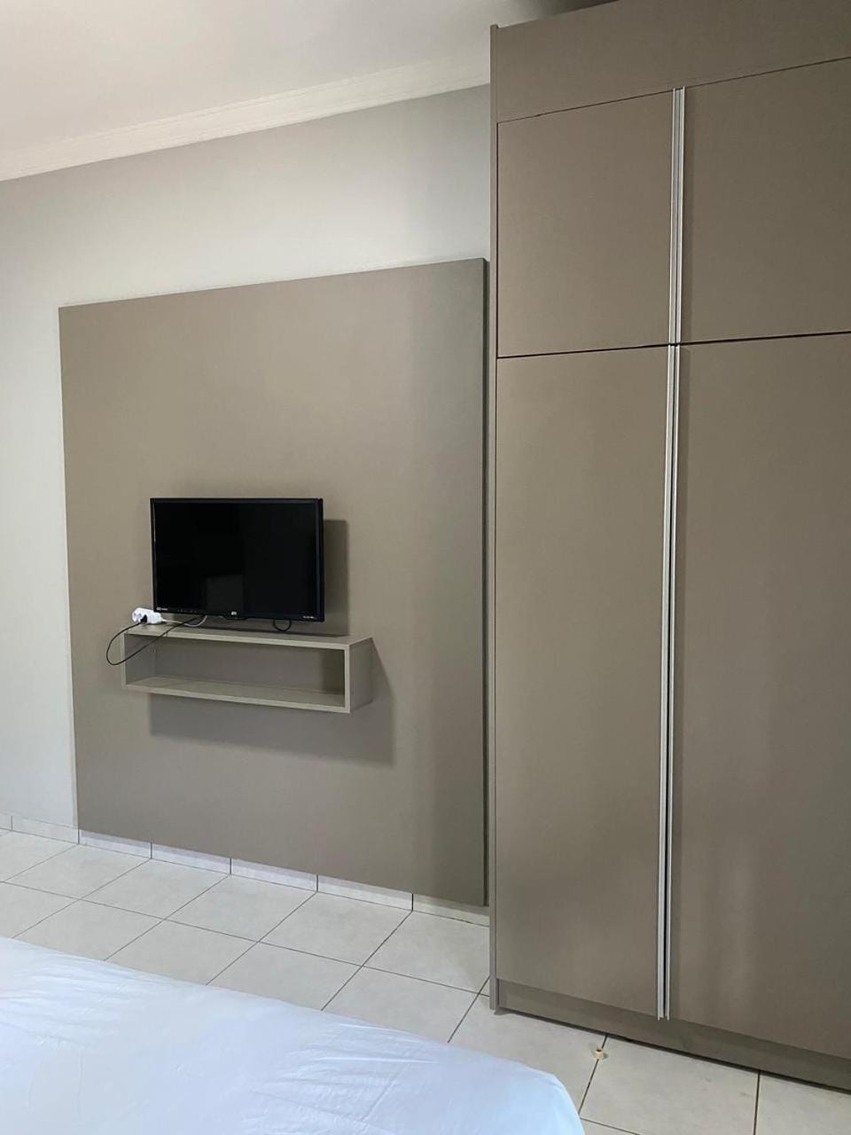 TV and multimedia, wardrobe