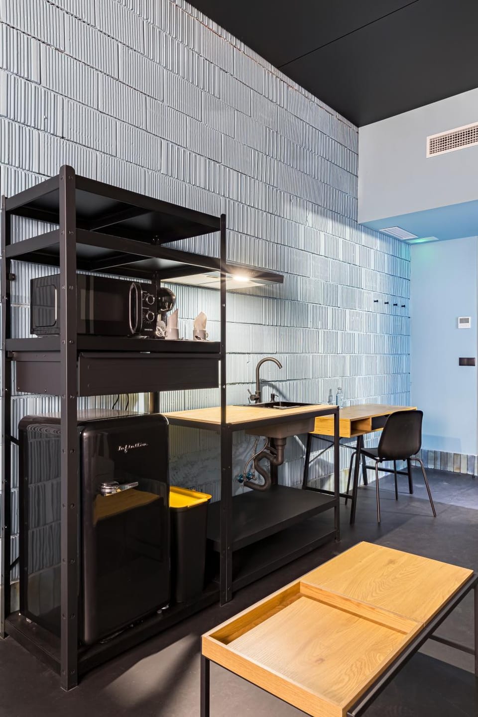 Seating area, microwave, kitchen