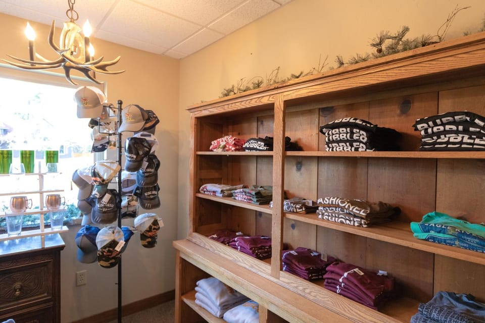 Wild Eagle Lodge, 2 bedroom 2nd floor condo, #216 House in Wisconsin